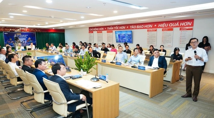 TP.HCM: Tìm cách khai thác “mỏ vàng” kinh tế đêm TP.HCM: Tìm cách khai thác “mỏ vàng” kinh tế đêm