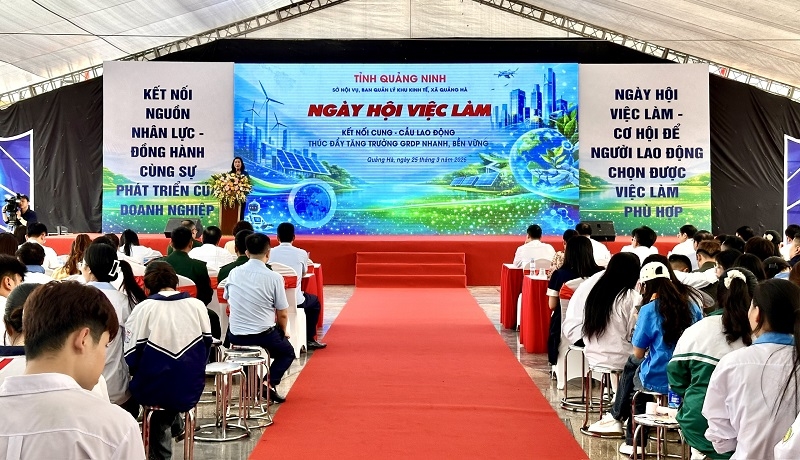 Gắn kết cơ hội việc làm với chính sách an sinh bền vững