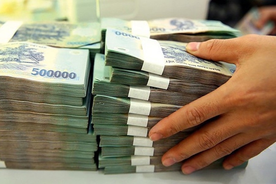 Doanh nghiệp trả cổ tức tiền mặt, chốt quyền mua cổ phiếu