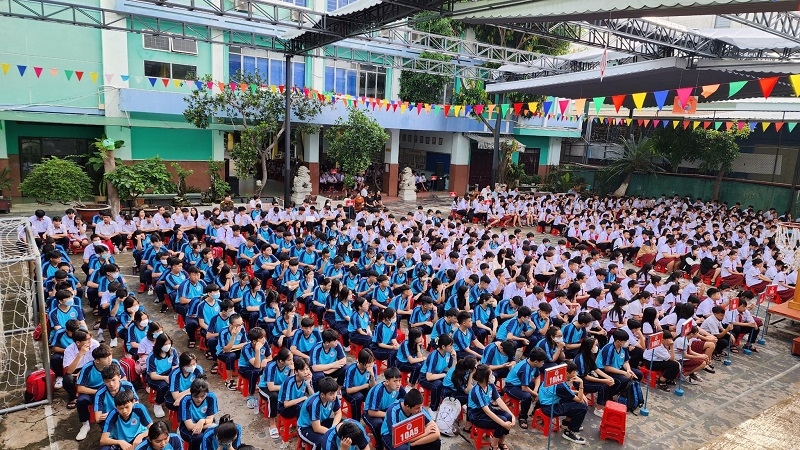 Tiền dạy thêm của giáo viên thuộc diện chịu thuế thu nhập cá nhân