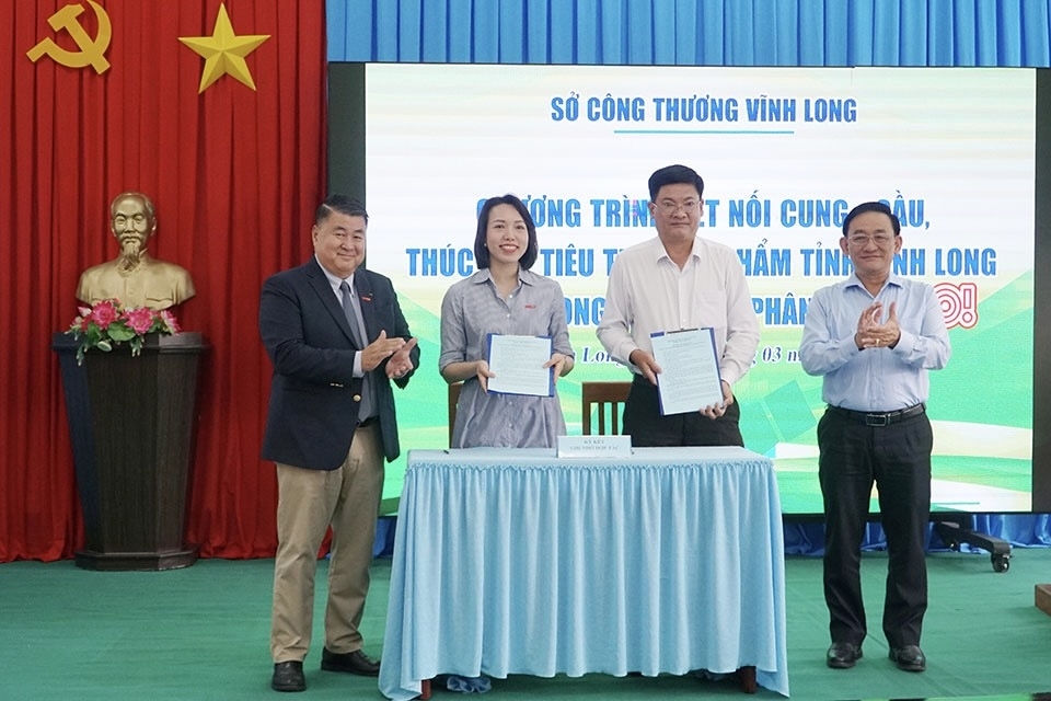 Định vị thương hiệu cho nông sản Vĩnh Long qua kênh phân phối hiện đại