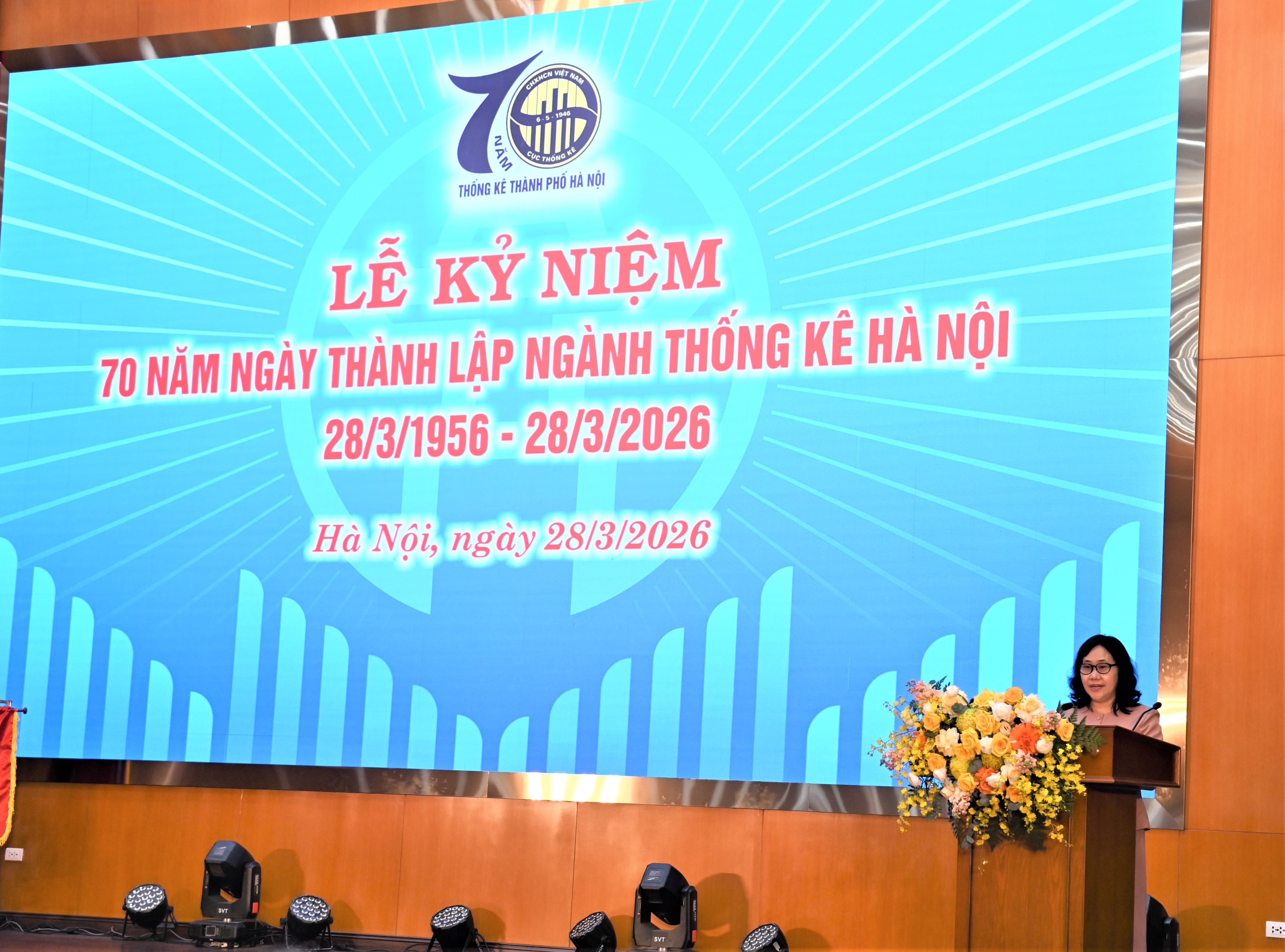Thống kê Hà Nội kỷ niệm 70 năm xây dựng và phát triển ngành Thống kê Hà Nội kỷ niệm 70 năm xây dựng và phát triển ngành