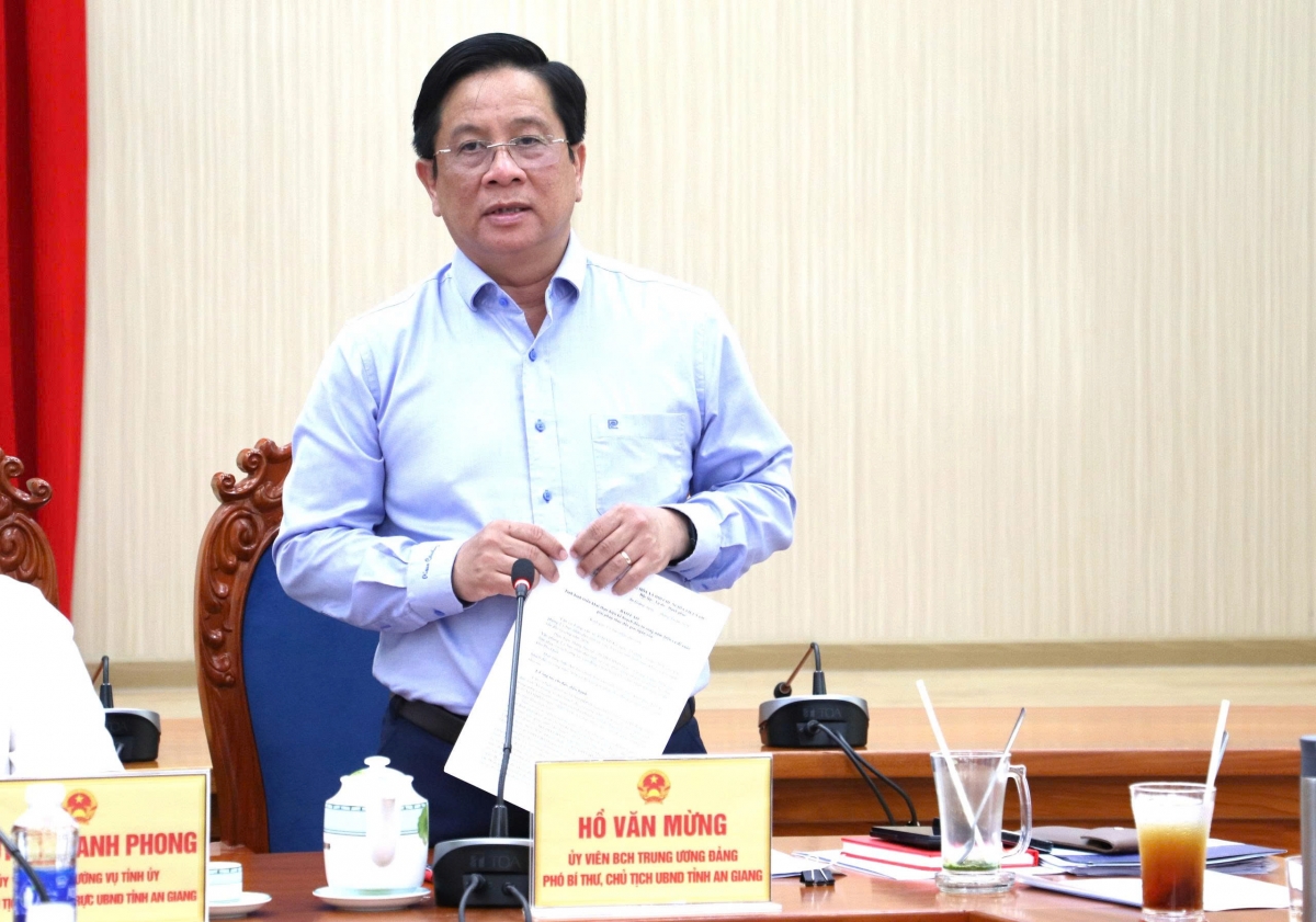 Ông Hồ Văn Mừng, Chủ tịch UBND tỉnh An giang