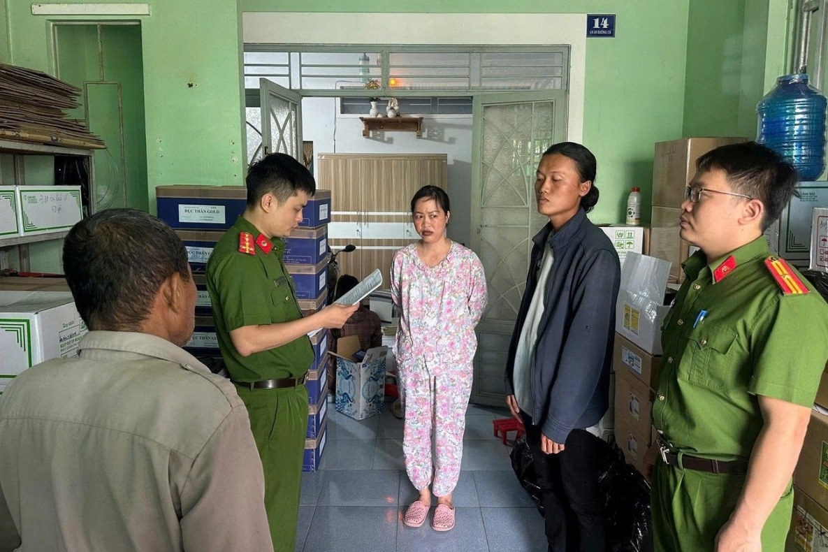 Phó Thủ tướng gửi Thư khen lực lượng triệt phá 2 đường dây sản xuất, buôn bán hàng giả