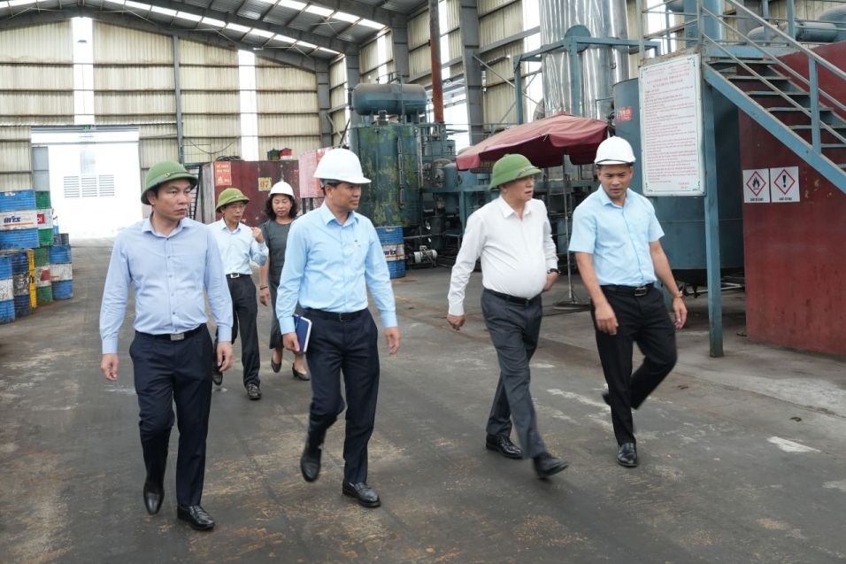 Tổng giám đốc TKV làm việc với Công ty Môi trường