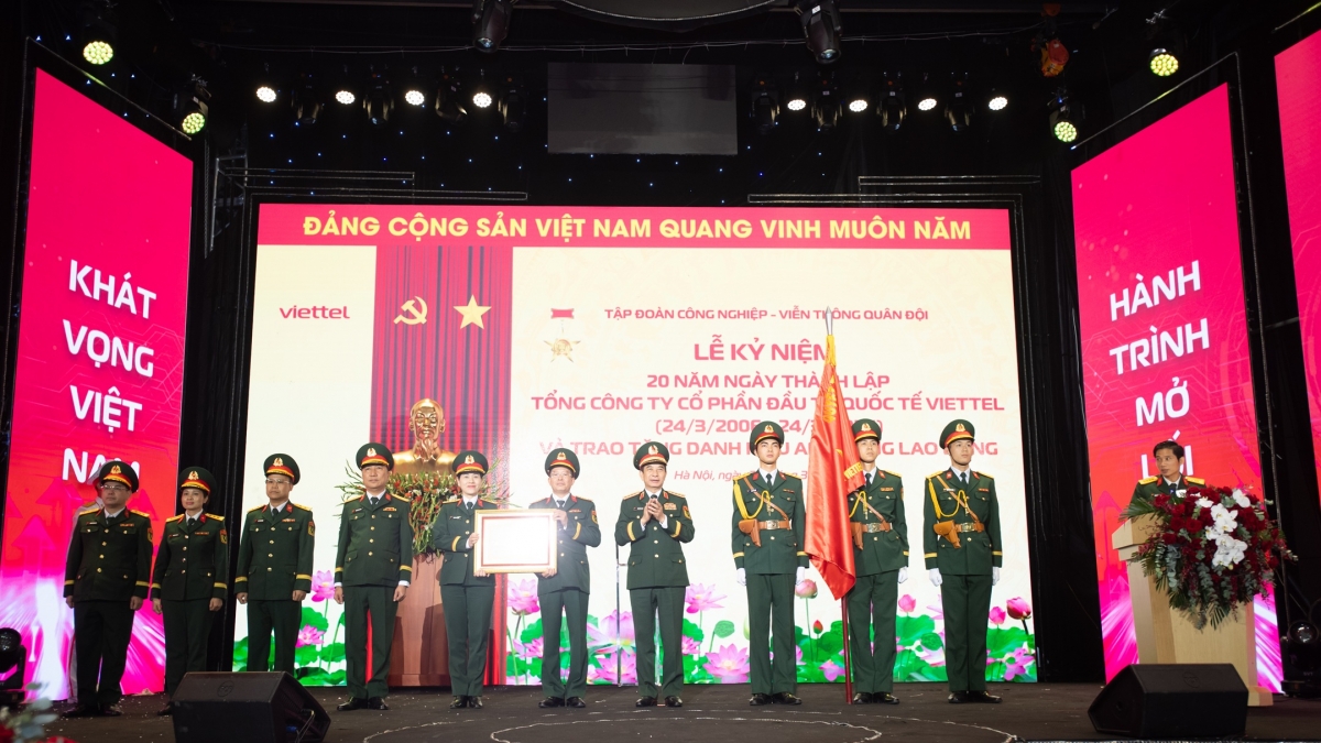 Viettel và hành trình 20 năm kinh doanh toàn cầu, mở rộng ra thị trường quốc tế Viettel và hành trình 20 năm kinh doanh toàn cầu, mở rộng ra thị trường quốc tế