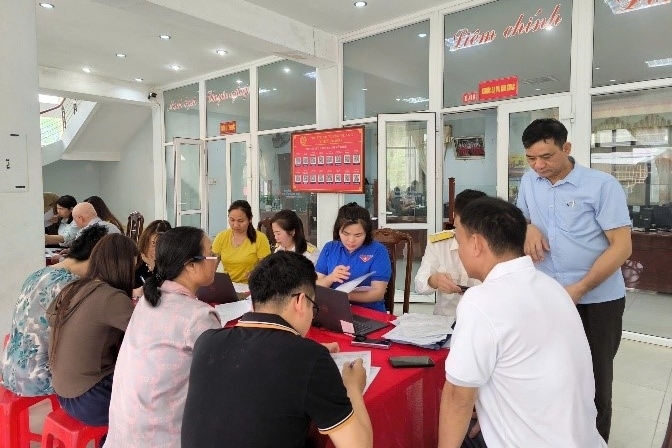 Tuổi trẻ Thuế tỉnh Tuyên Quang đồng hành cùng hộ kinh doanh kê khai thuế