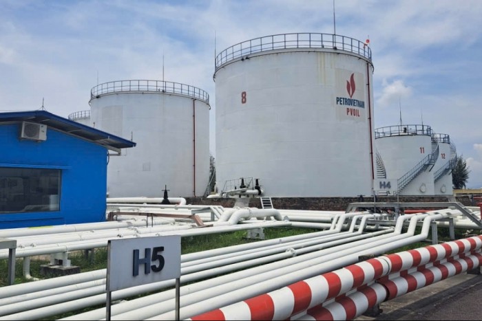 Xác định đúng đối tượng hưởng thuế nhập khẩu ưu đãi với xăng, dầu