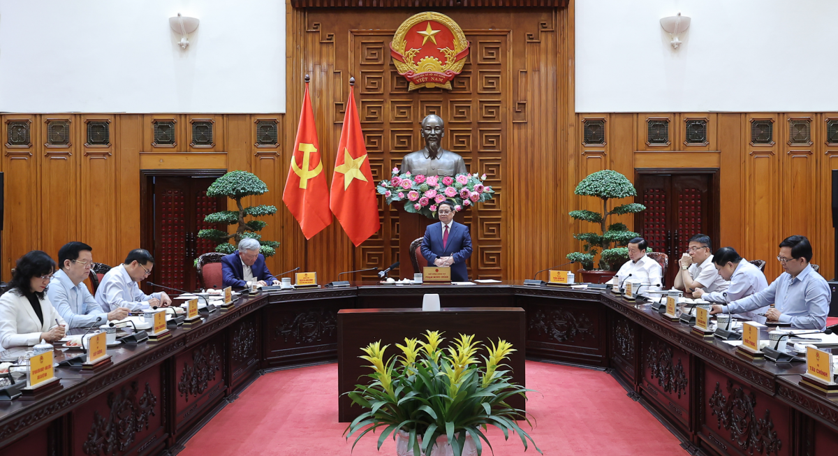 Thủ tướng Chính phủ: Xây dựng ngay kho chứa dầu thô tại Nghi Sơn Thủ tướng Chính phủ: Xây dựng ngay kho chứa dầu thô tại Nghi Sơn