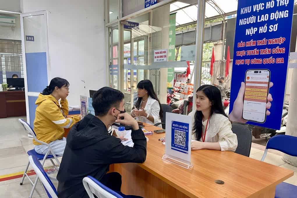 Tái định vị bảo hiểm thất nghiệp thành “lá chắn chủ động” của thị trường lao động