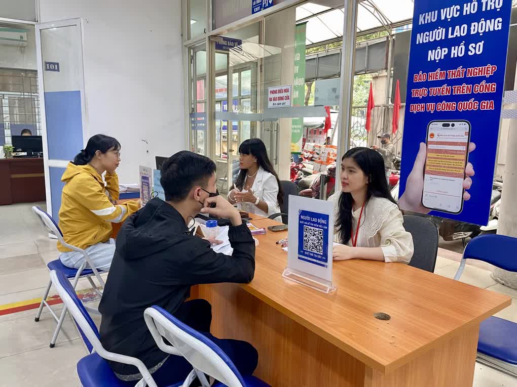 Tái định vị bảo hiểm thất nghiệp thành “lá chắn chủ động” của thị trường lao động