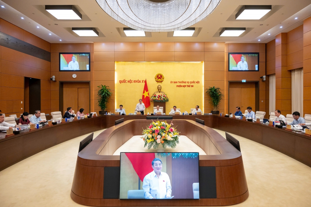 Thống nhất 2 cơ chế đặc thù trong quản lý, sử dụng ngân sách cho hoạt động đối ngoại