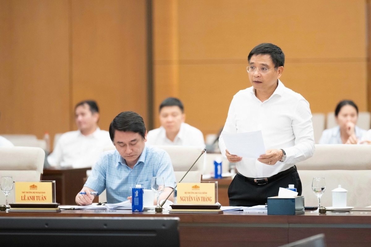 Thống nhất 2 cơ chế đặc thù trong quản lý, sử dụng ngân sách cho hoạt động đối ngoại