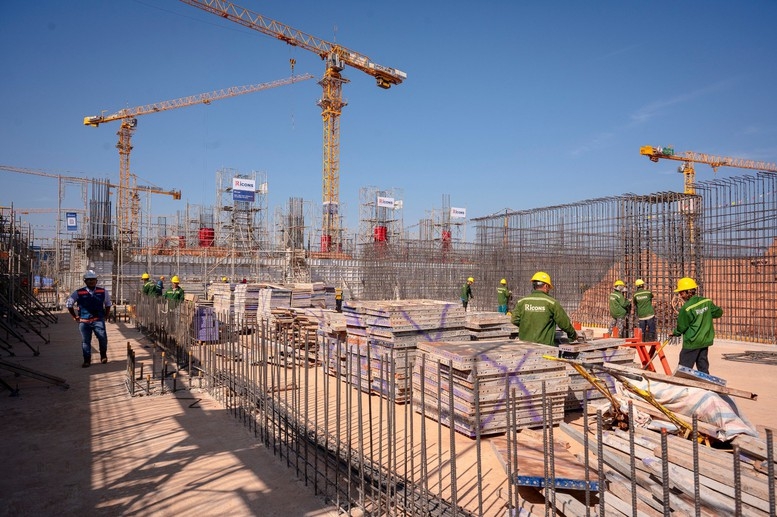 Đầu tư công tăng tốc, doanh nghiệp vật liệu xây dựng vào sóng phục hồi