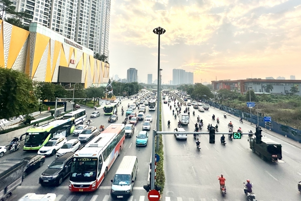 Giá năng lượng “truyền dẫn mạnh”, điều hành giá cần linh hoạt hơn