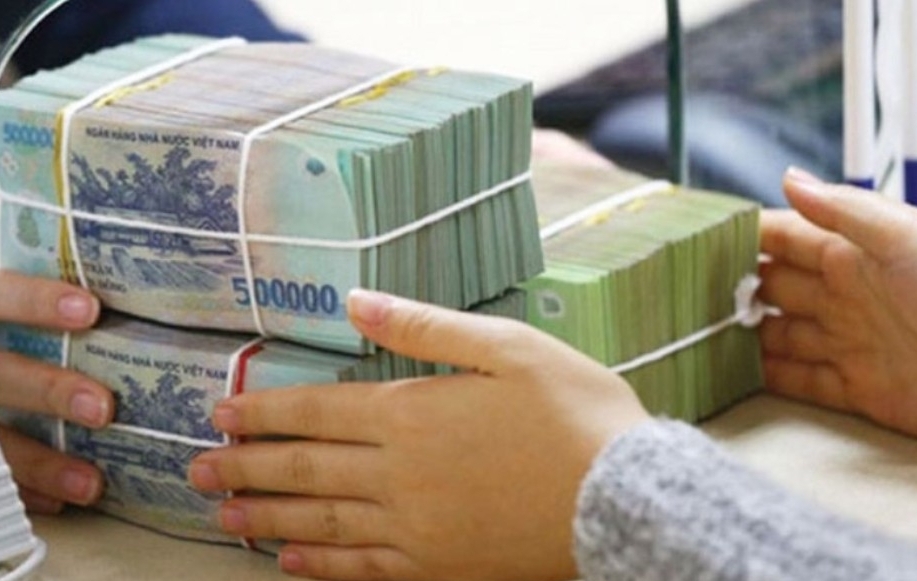 Chứng khoán Kỹ Thương chia cổ tức 500 đồng/CP, Viettel Post chốt quyền mua 100:42