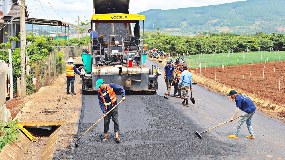 Bảo đảm tiến độ giải ngân vốn đầu tư công theo từng tháng Bảo đảm tiến độ giải ngân vốn đầu tư công theo từng tháng