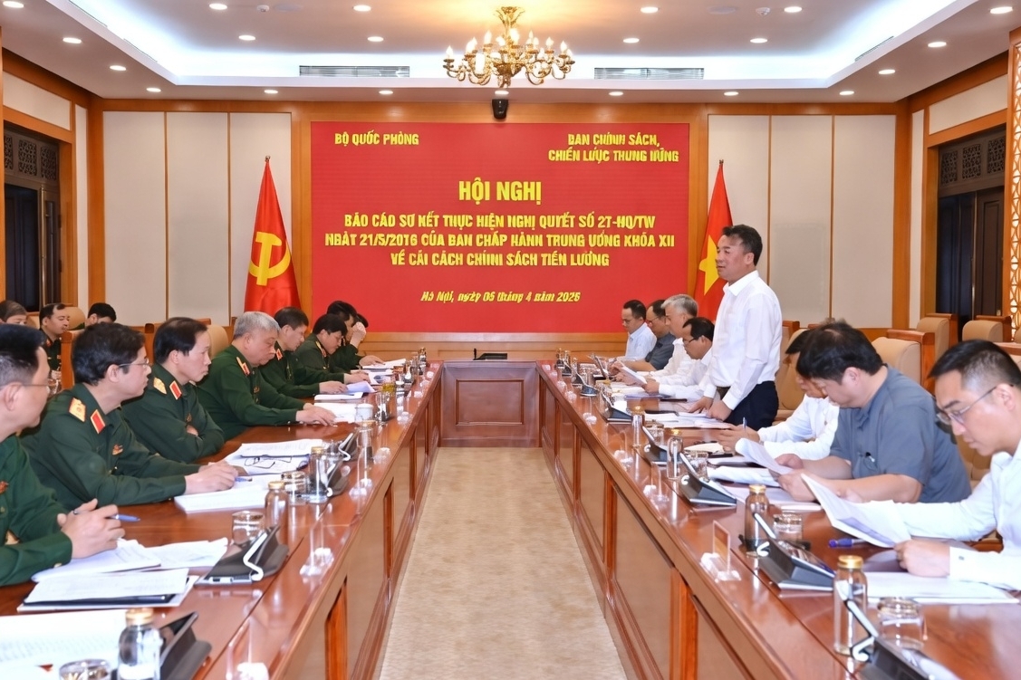 Đẩy mạnh cải cách tiền lương quân đội, đáp ứng yêu cầu nhiệm vụ mới