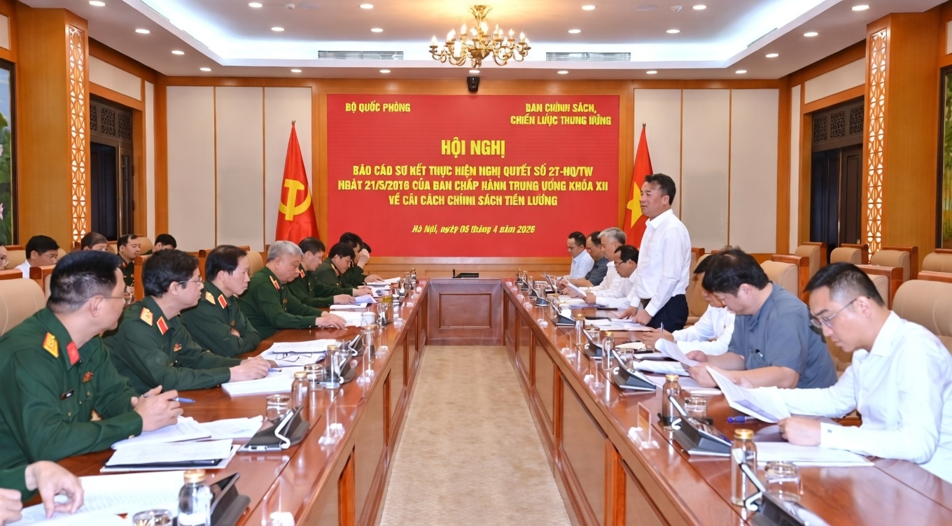 Đẩy mạnh cải cách tiền lương quân đội, đáp ứng yêu cầu nhiệm vụ mới