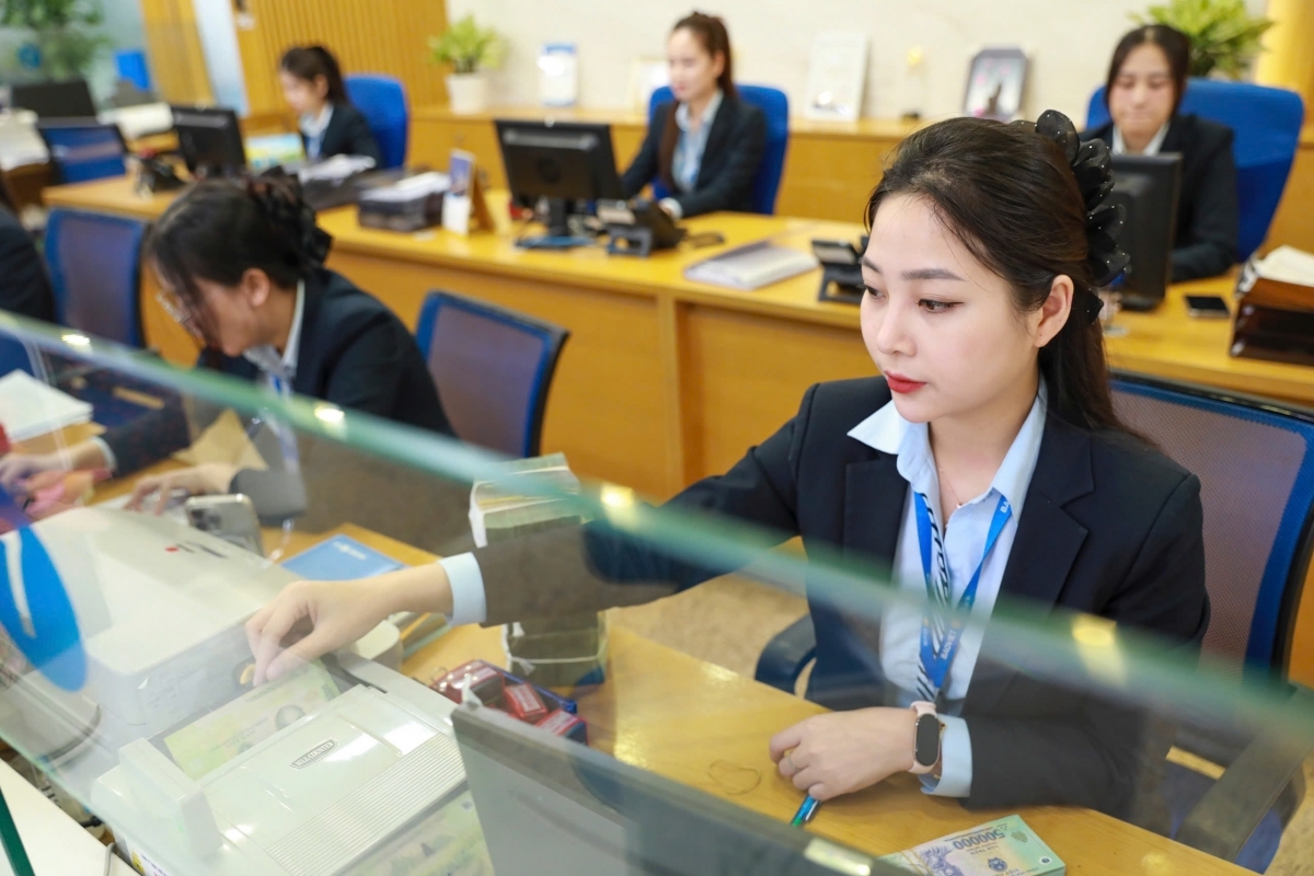 Kiểm soát lạm phát trong vòng xoáy giá năng lượng: Mở dư địa phối hợp tài khóa - tiền tệ (Bài 4): Xác lập mô hình tăng trưởng mới cho mục tiêu 2 con số