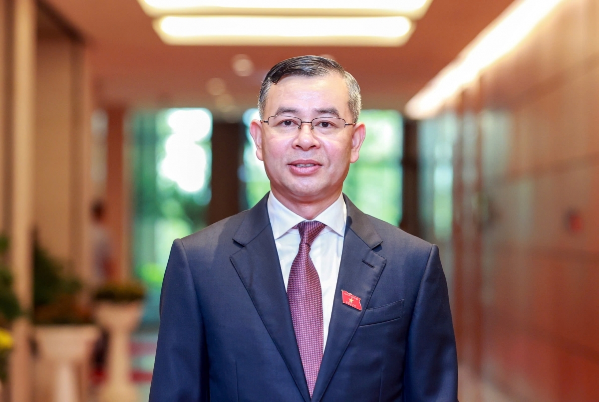 Quốc hội phê chuẩn bổ nhiệm ông Ngô Văn Tuấn giữ chức Bộ trưởng Bộ Tài chính Quốc hội phê chuẩn bổ nhiệm ông Ngô Văn Tuấn giữ chức Bộ trưởng Bộ Tài chính