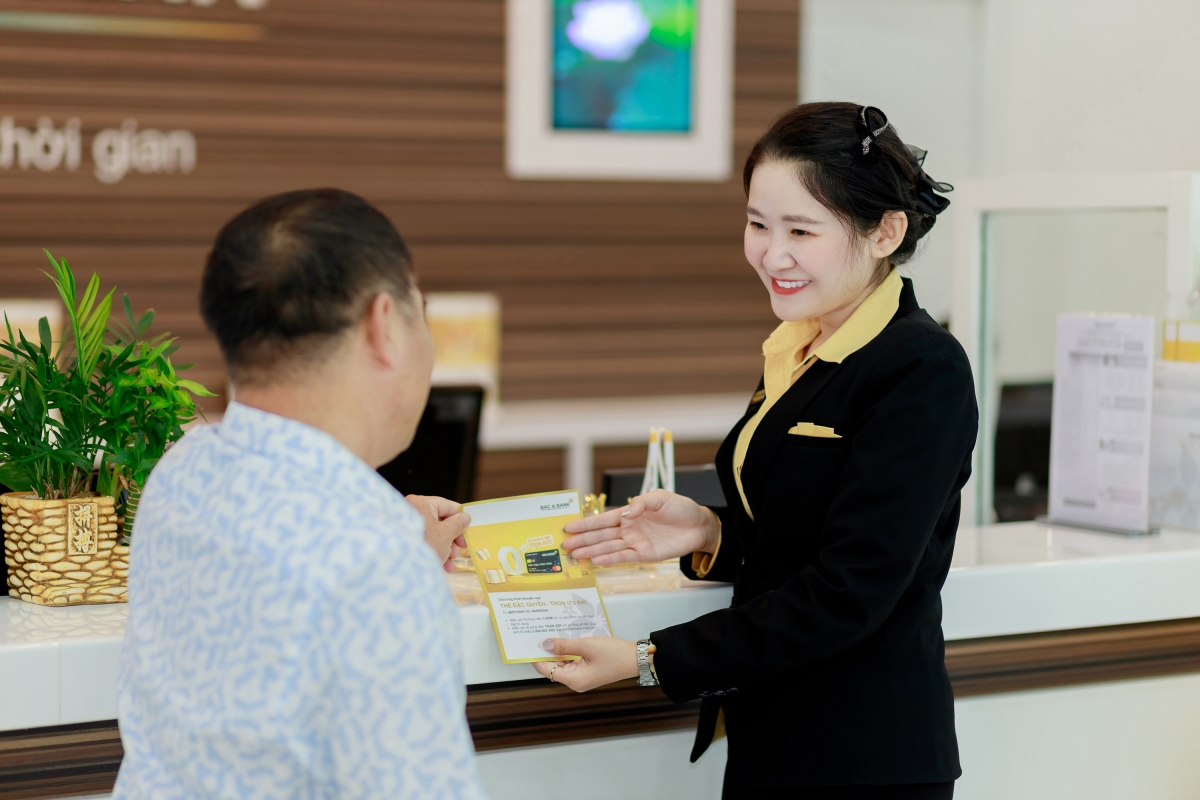 BAC A BANK miễn phí thường niên cho thẻ tín dụng mới mở BAC A BANK miễn phí thường niên cho thẻ tín dụng mới mở