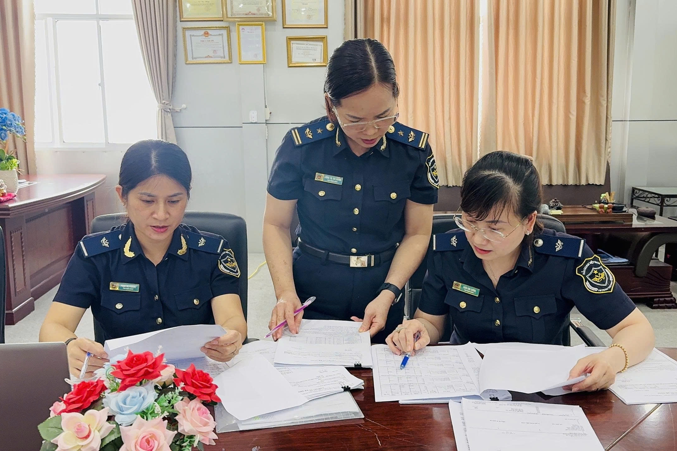 Hải quan khu vực XIX: Nhiều chuyển biến tích cực trong công tác hỗ trợ doanh nghiệp