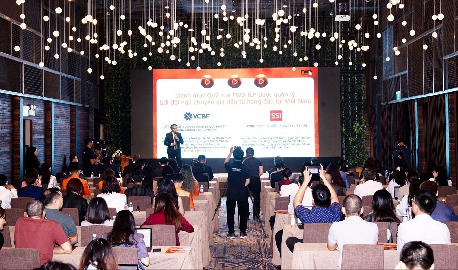 “FWD đầu tư đón đầu” - Giải pháp bảo hiểm thế hệ mới cho nhu cầu bảo vệ và đầu tư “FWD đầu tư đón đầu” - Giải pháp bảo hiểm thế hệ mới cho nhu cầu bảo vệ và đầu tư
