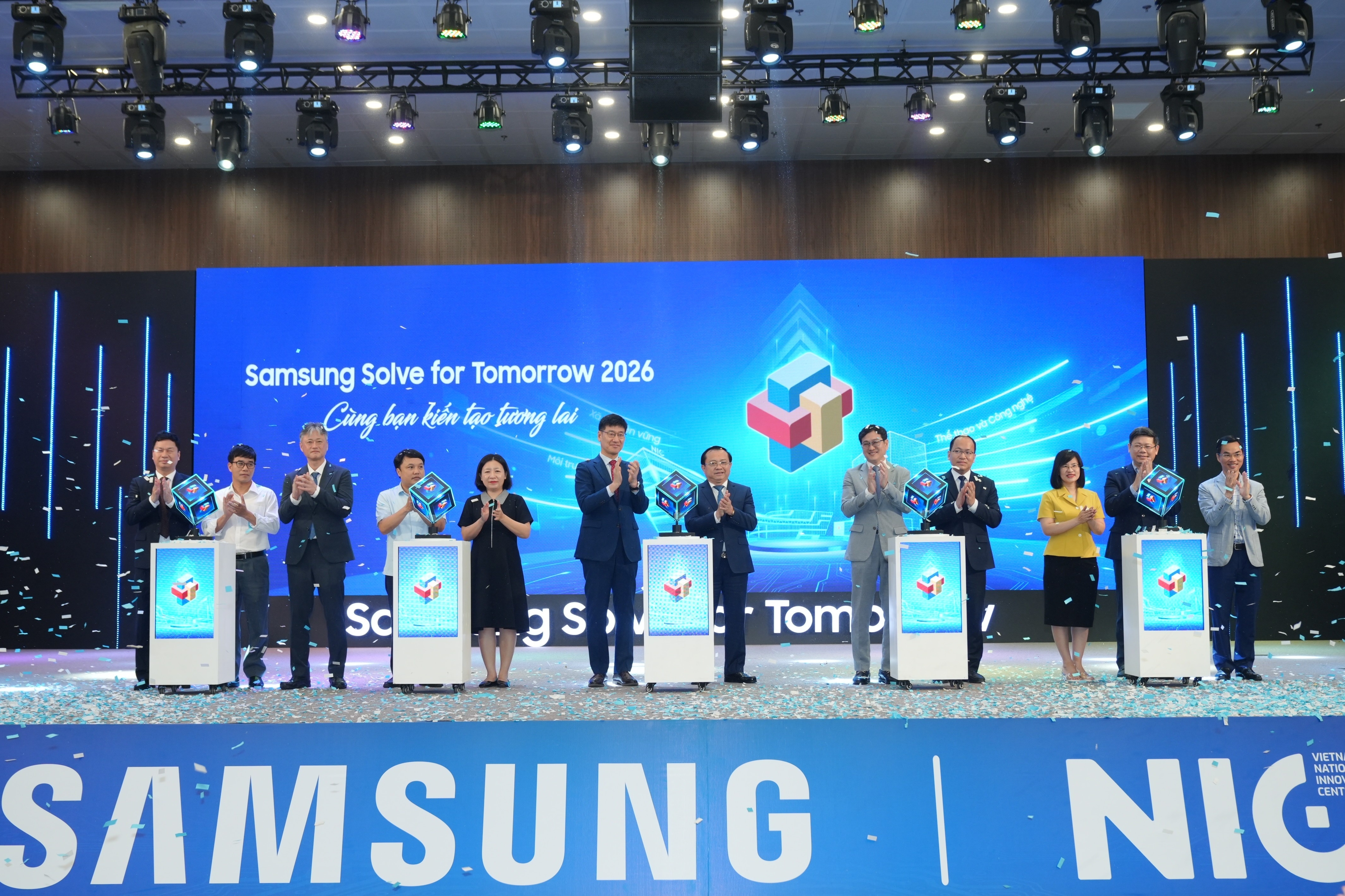 Samsung "bắt tay" cùng Trung tâm Đổi mới sáng tạo quốc gia thúc đẩy giáo dục STEM tại Việt Nam