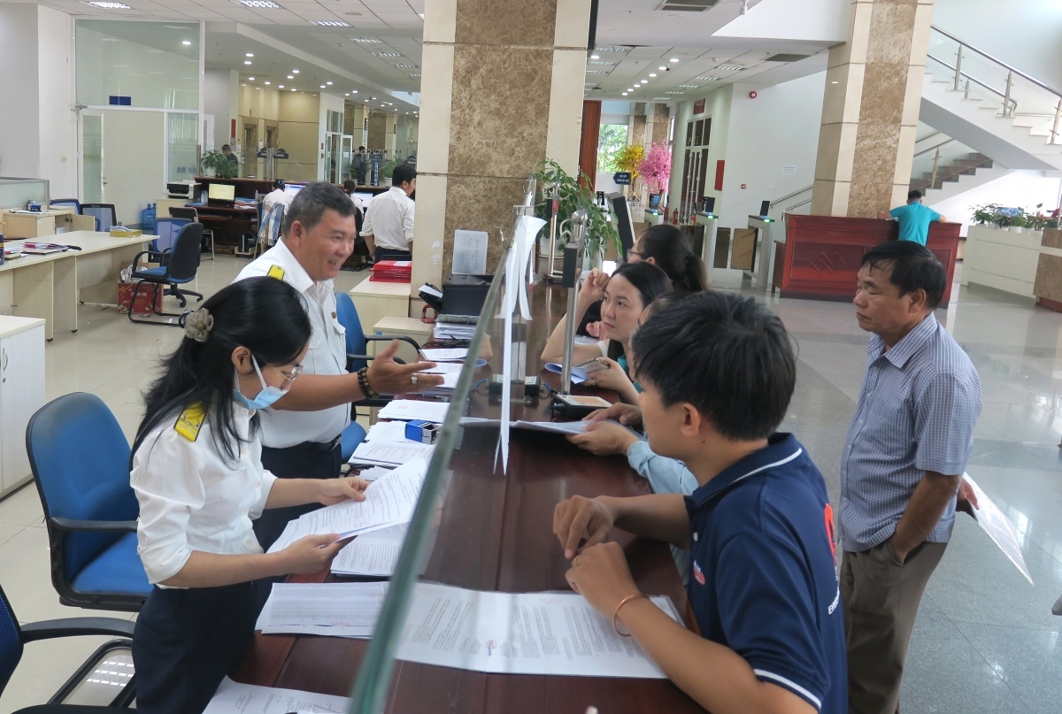 Đại lý thuế và đơn vị cung cấp giải pháp: “Màng lọc” doanh nghiệp sử dụng hai sổ kế toán