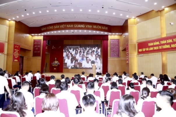 Đảng bộ Kho bạc Nhà nước dự Hội nghị toàn quốc quán triệt Nghị quyết Hội nghị Trung ương 2 khóa XIV Đảng bộ Kho bạc Nhà nước dự Hội nghị toàn quốc quán triệt Nghị quyết Hội nghị Trung ương 2 khóa XIV