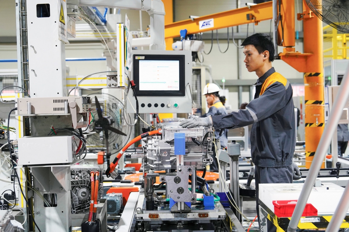 Đặt công nghệ vào “trái tim” của mô hình tăng trưởng mới Đặt công nghệ vào “trái tim” của mô hình tăng trưởng mới