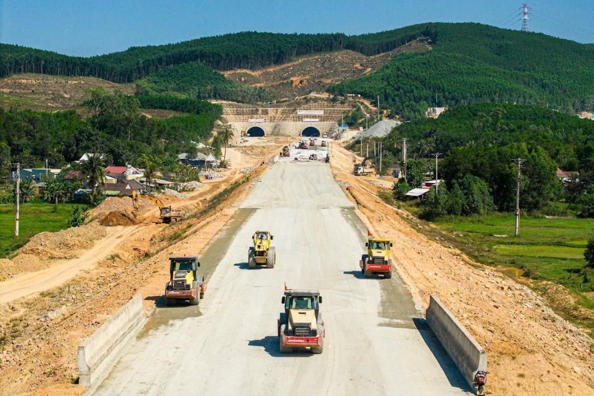 Kế hoạch đầu tư công năm 2027: Phù hợp khả năng cân đối ngân sách, tránh dàn trải