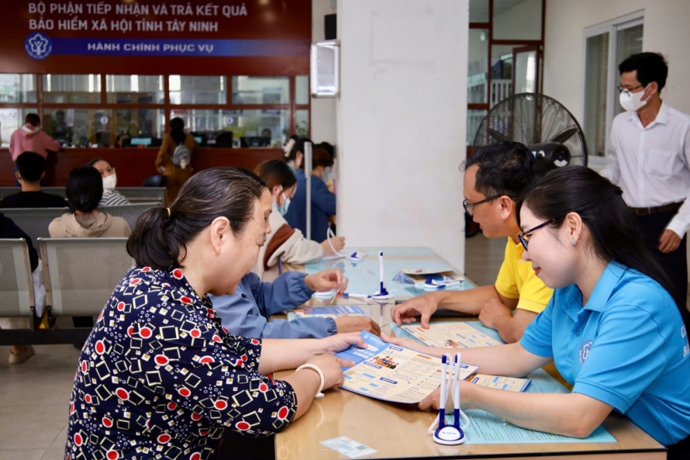 Tây Ninh: Chỉ thị tăng cường thực hiện chính sách bảo hiểm xã hội, bảo hiểm y tế