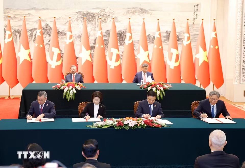 Việt Nam - Trung Quốc: Tăng cường hợp tác về hải quan