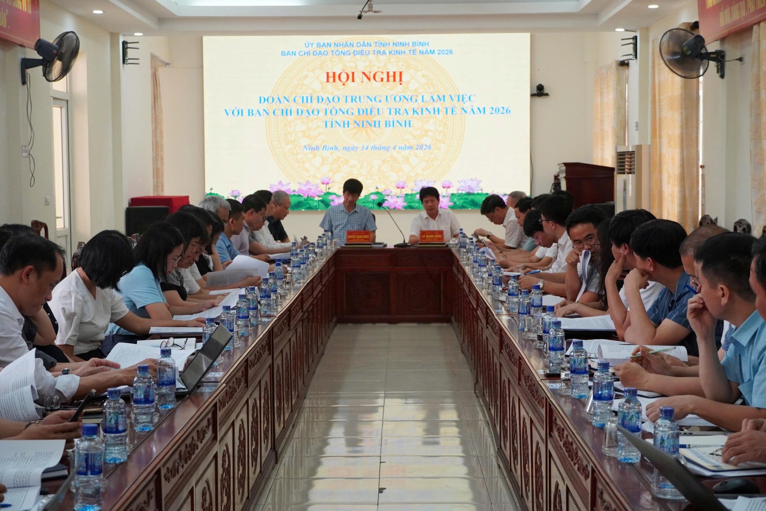 Ninh Bình đẩy nhanh Tổng điều tra kinh tế 2026, bảo đảm dữ liệu chính xác, đồng bộ Ninh Bình đẩy nhanh Tổng điều tra kinh tế 2026, bảo đảm dữ liệu chính xác, đồng bộ