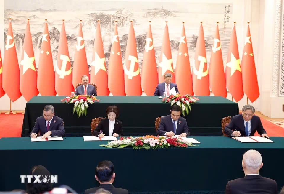 Việt Nam - Trung Quốc tăng cường hợp tác hải quan, chống buôn lậu xuyên quốc gia Việt Nam - Trung Quốc tăng cường hợp tác hải quan, chống buôn lậu xuyên quốc gia