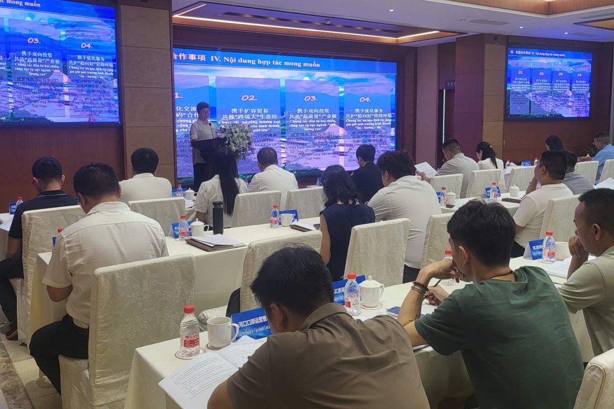 Kết nối chuỗi cung ứng Việt - Trung qua cửa khẩu Lào Cai - Hà Khẩu