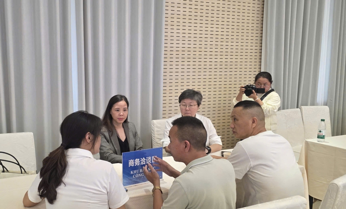 Kết nối chuỗi cung ứng Việt - Trung qua cửa khẩu Lào Cai - Hà Khẩu Kết nối chuỗi cung ứng Việt - Trung qua cửa khẩu Lào Cai - Hà Khẩu