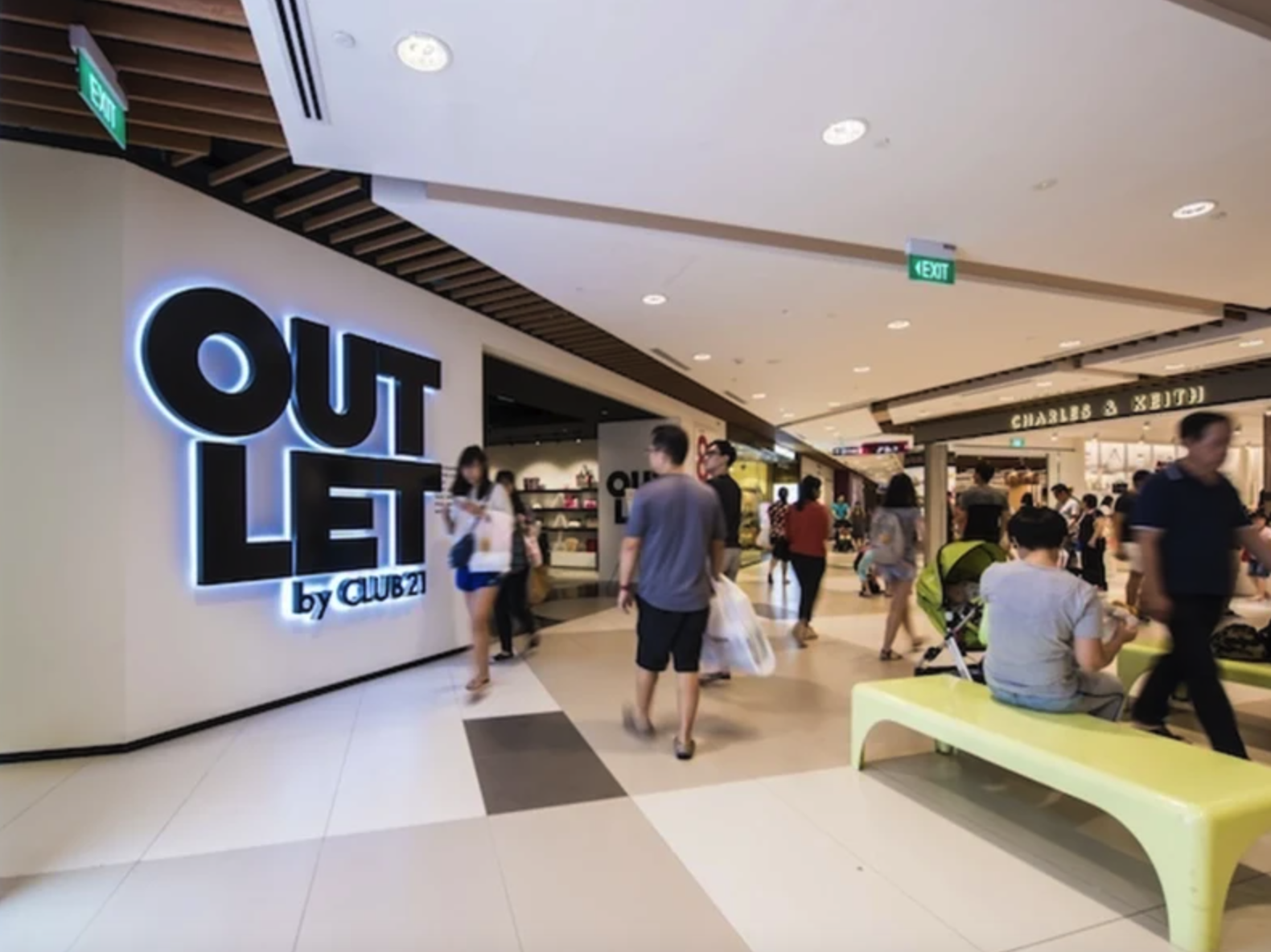 Đánh thức “mỏ vàng” outlet và bán hàng miễn thuế