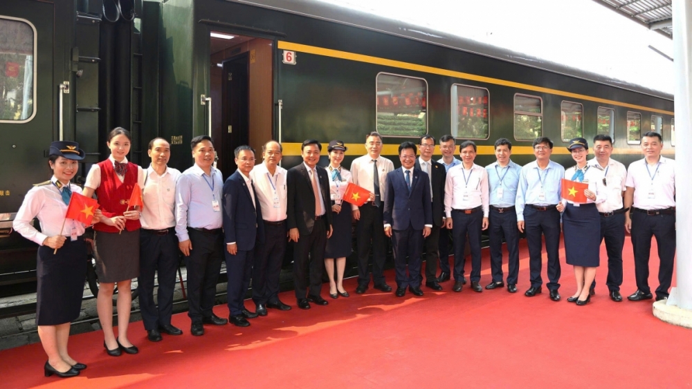 Đường sắt đảm bảo an toàn tuyệt đối chuyến tàu đặc biệt đưa Tổng Bí thư, Chủ tịch nước Tô Lâm về nước Đường sắt đảm bảo an toàn tuyệt đối chuyến tàu đặc biệt đưa Tổng Bí thư, Chủ tịch nước Tô Lâm về nước