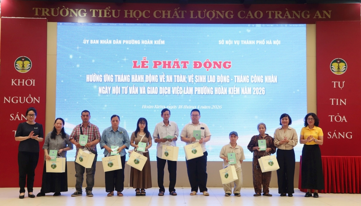 Gia cố “lưới an sinh” bằng bảo hiểm xã hội tự nguyện cho người yếu thế