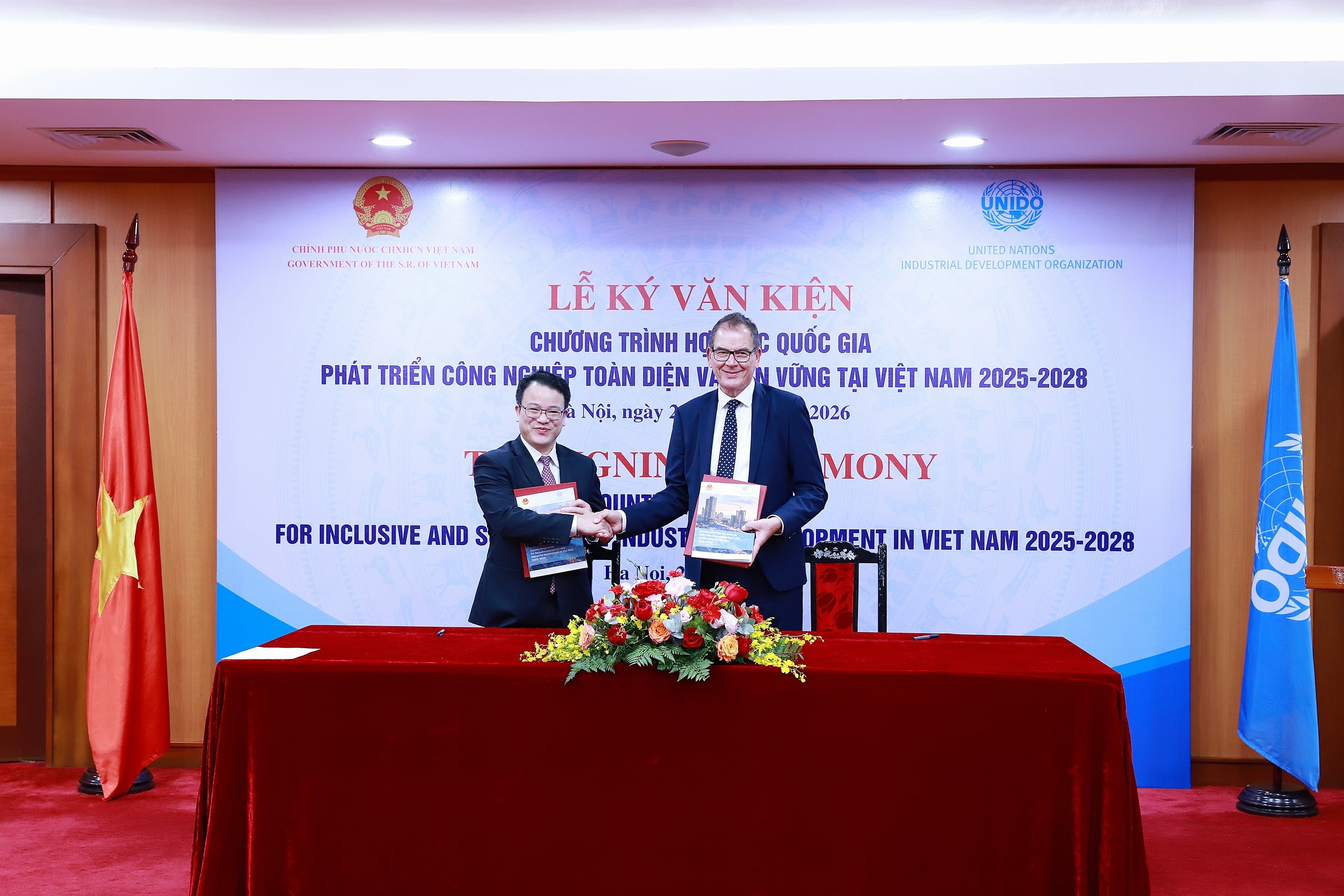 UNIDO và Việt Nam ký kết Chương trình Hợp tác Quốc gia về thúc đẩy công nghiệp xanh, tuần hoàn và toàn diện