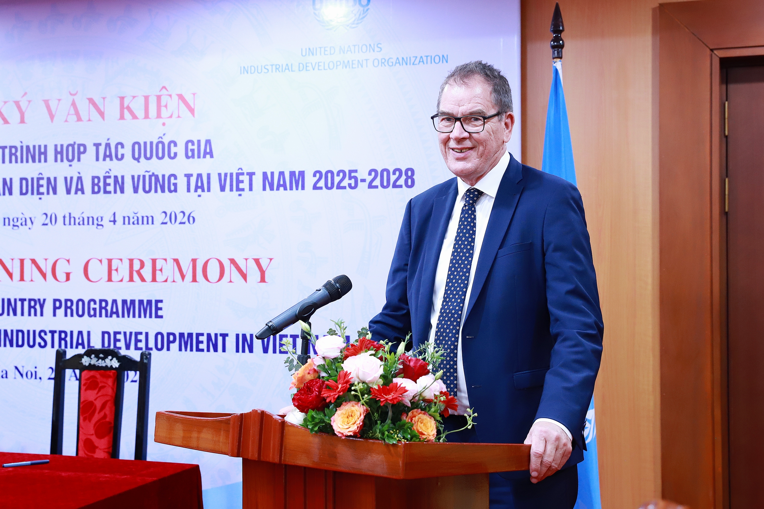 UNIDO và Việt Nam ký kết Chương trình Hợp tác Quốc gia về thúc đẩy công nghiệp xanh, tuần hoàn và toàn diện UNIDO và Việt Nam ký kết Chương trình Hợp tác Quốc gia về thúc đẩy công nghiệp xanh, tuần hoàn và toàn diện