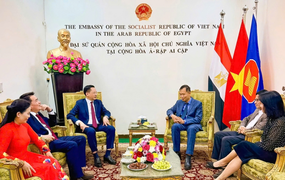 Vinachem mở rộng hợp tác phát triển tại Ai Cập Vinachem mở rộng hợp tác phát triển tại Ai Cập
