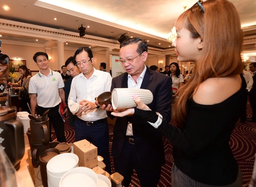 Tăng tốc chuyển đổi năng lượng xanh