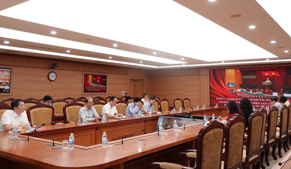 Quán triệt nghị quyết mới, nâng tầm công tác kiểm tra, giám sát trong toàn ngành Kiểm tra Đảng Quán triệt nghị quyết mới, nâng tầm công tác kiểm tra, giám sát trong toàn ngành Kiểm tra Đảng