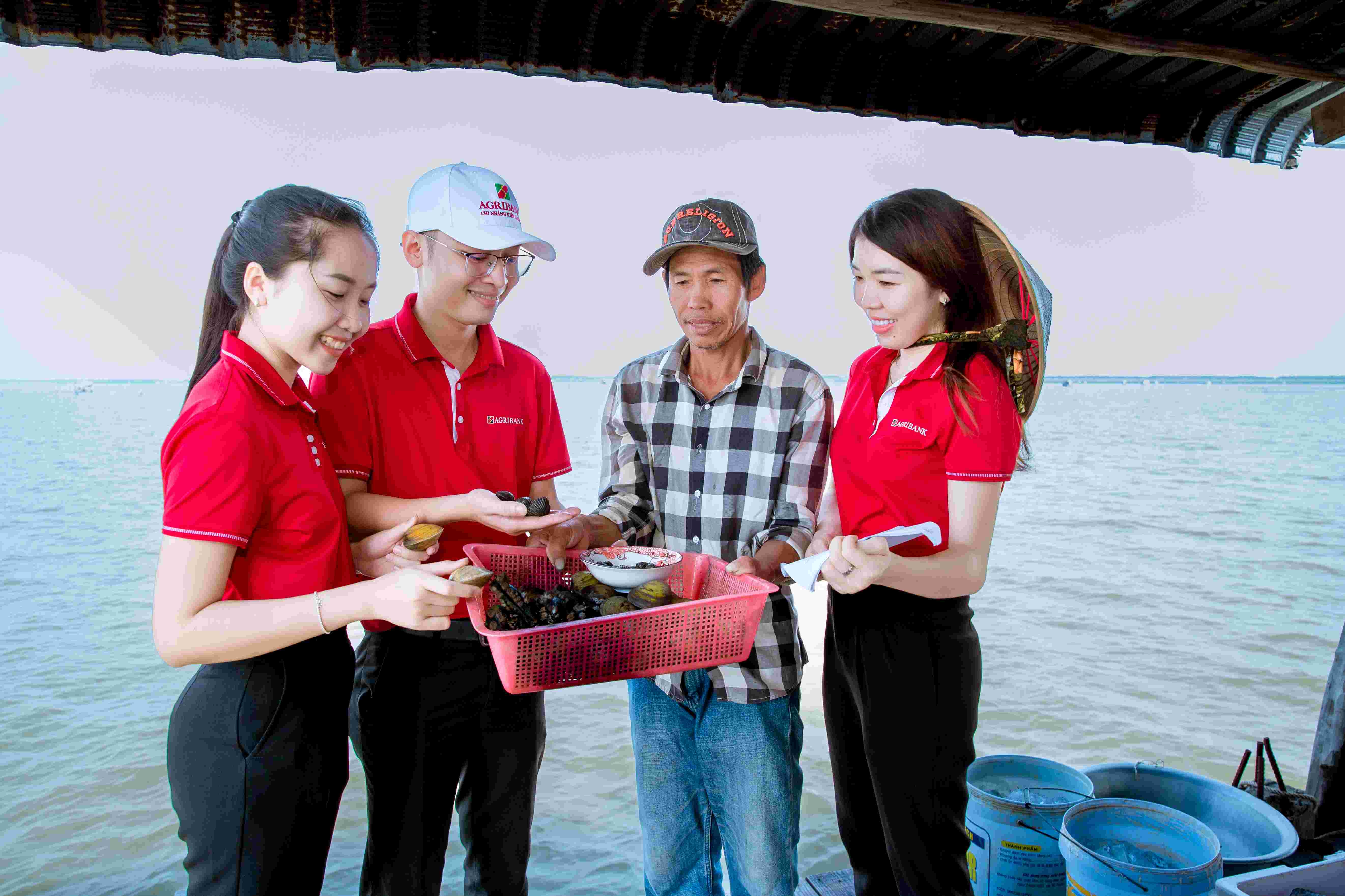 Agribank duy trì tỷ trọng tín dụng cao cho nông nghiệp, nông thôn