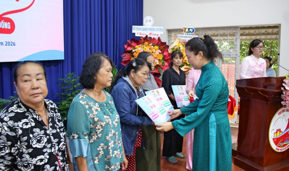Doanh nhân ở TP. Hồ Chí Minh đóng góp giúp y tế cơ sở đến gần hơn với người yếu thế