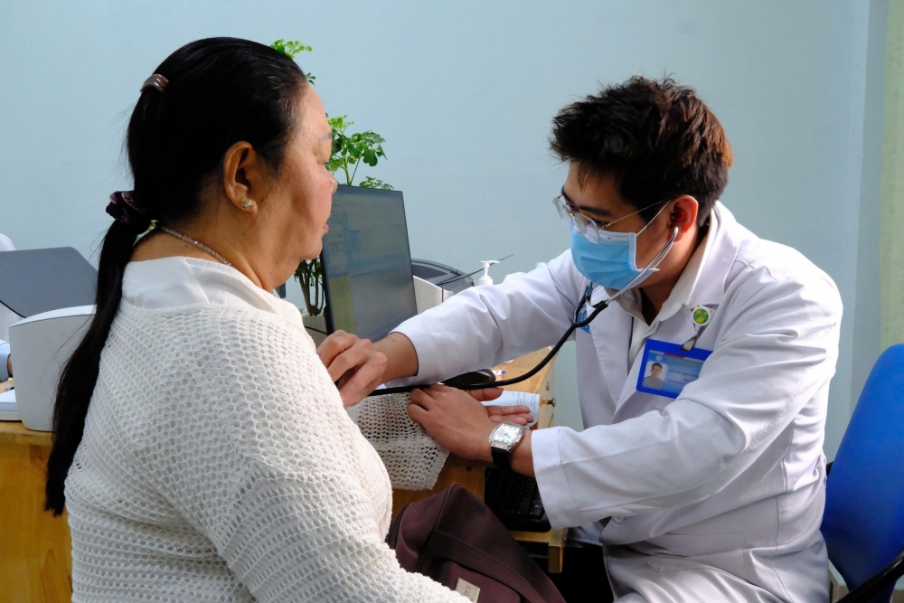 Doanh nhân ở TP. Hồ Chí Minh đóng góp giúp y tế cơ sở đến gần hơn với người yếu thế